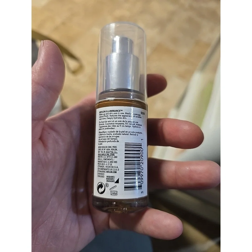Revlon Illuminance Skin-Caring Liquid Foundation Makeup, 509 Sandalwood New